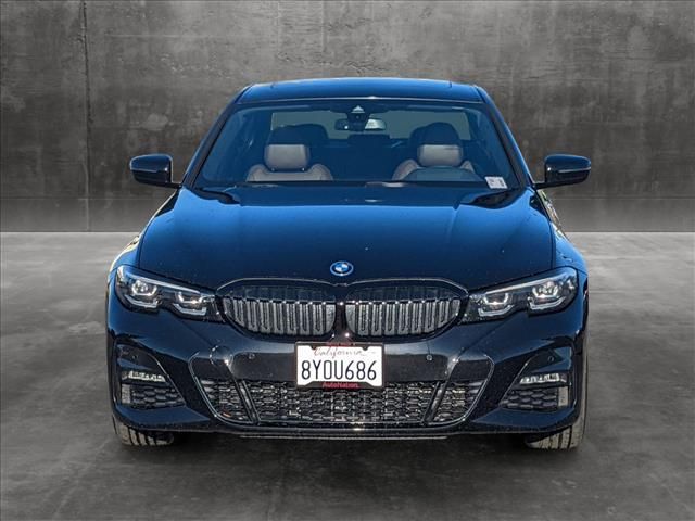 2022 BMW 3 Series 330e