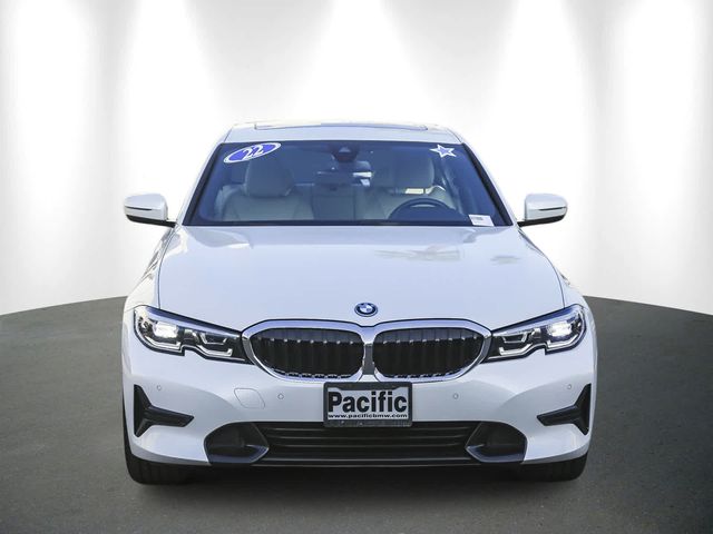 2022 BMW 3 Series 330e
