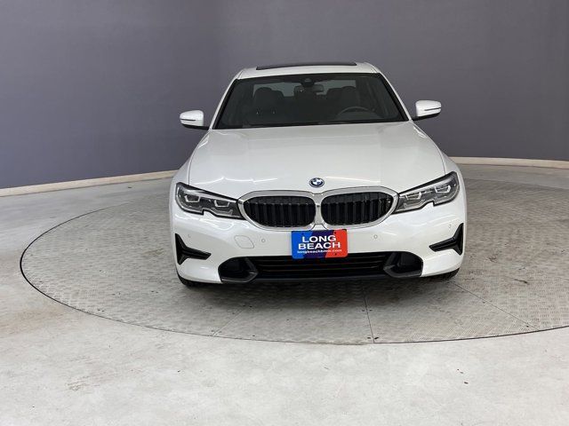 2022 BMW 3 Series 330e