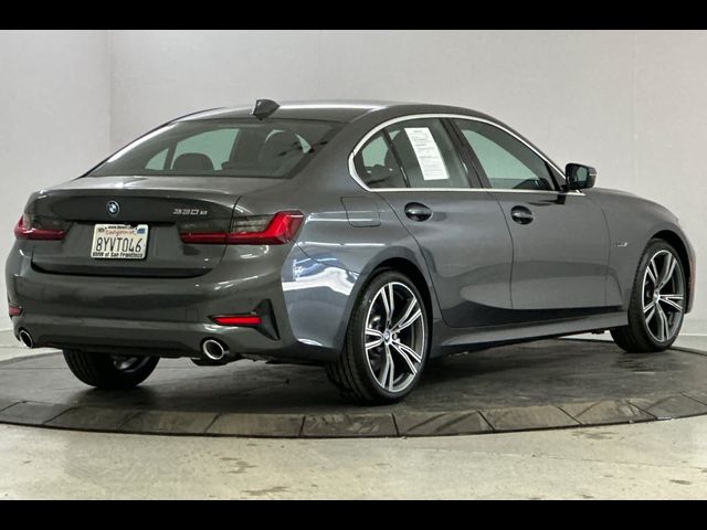 2022 BMW 3 Series 330e