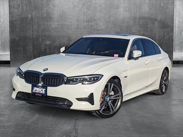 2022 BMW 3 Series 330e