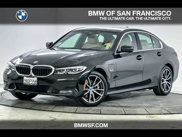 2022 BMW 3 Series 330e