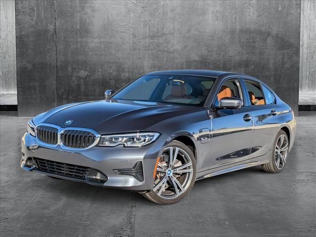 2022 BMW 3 Series 330e