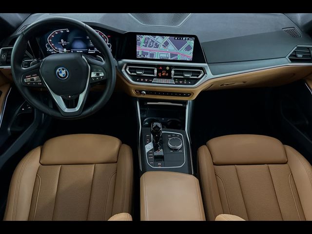 2022 BMW 3 Series 330e