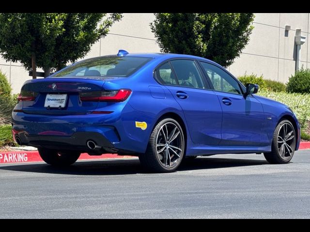 2022 BMW 3 Series 330e