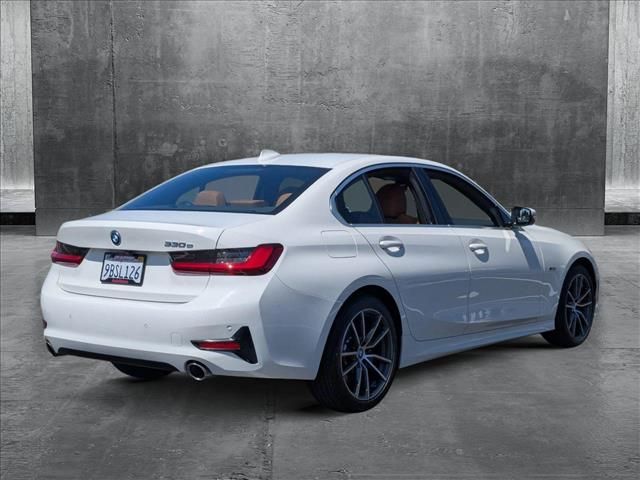 2022 BMW 3 Series 330e