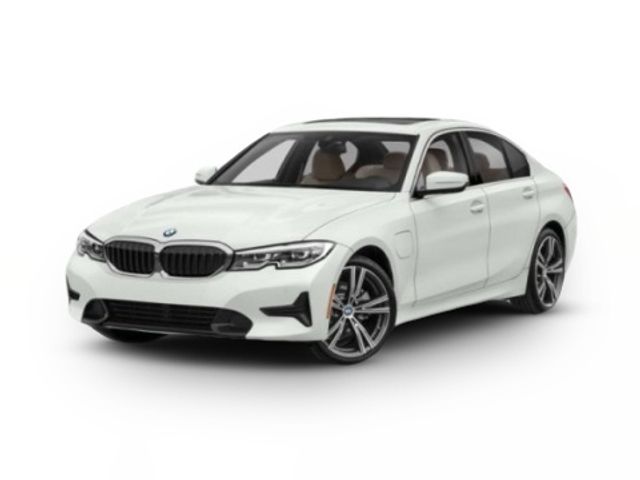 2022 BMW 3 Series 330e