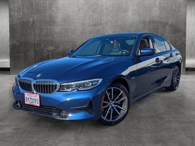 2022 BMW 3 Series 330e