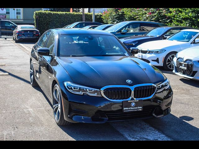 2022 BMW 3 Series 330e