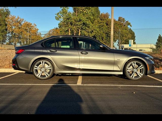 2022 BMW 3 Series 330e