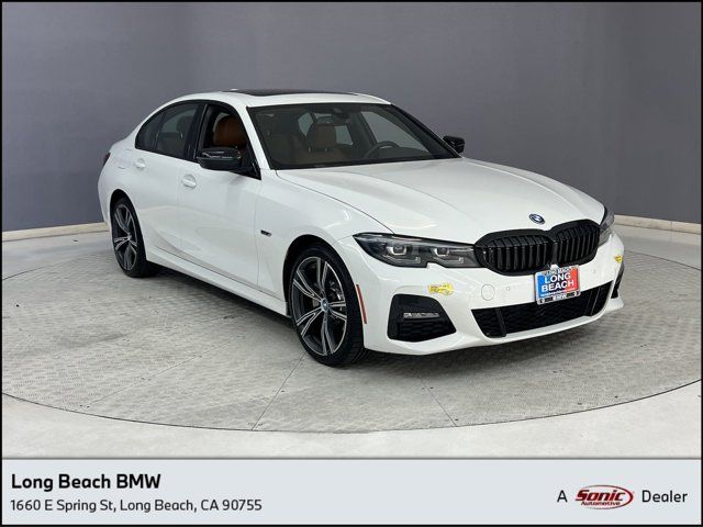 2022 BMW 3 Series 330e