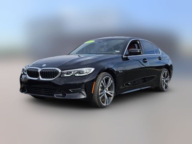 2022 BMW 3 Series 330e