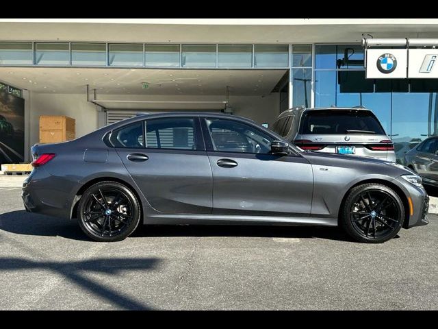 2022 BMW 3 Series 330e