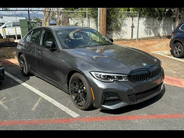 2022 BMW 3 Series 330e