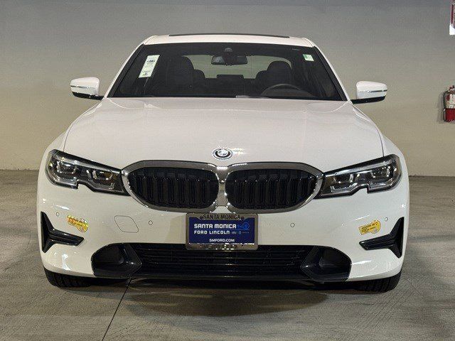 2022 BMW 3 Series 330e