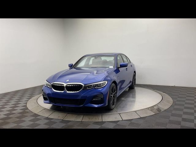 2022 BMW 3 Series 330e