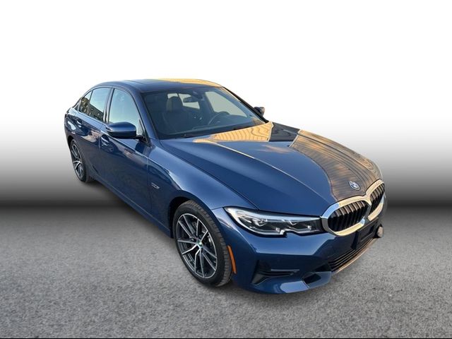 2022 BMW 3 Series 330e