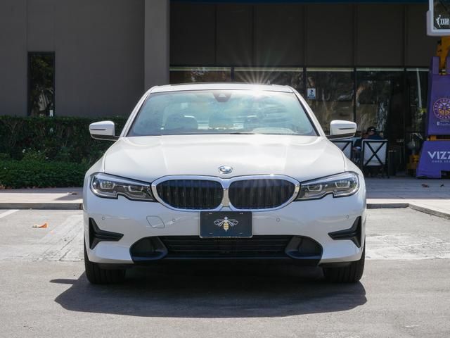 2022 BMW 3 Series 330e