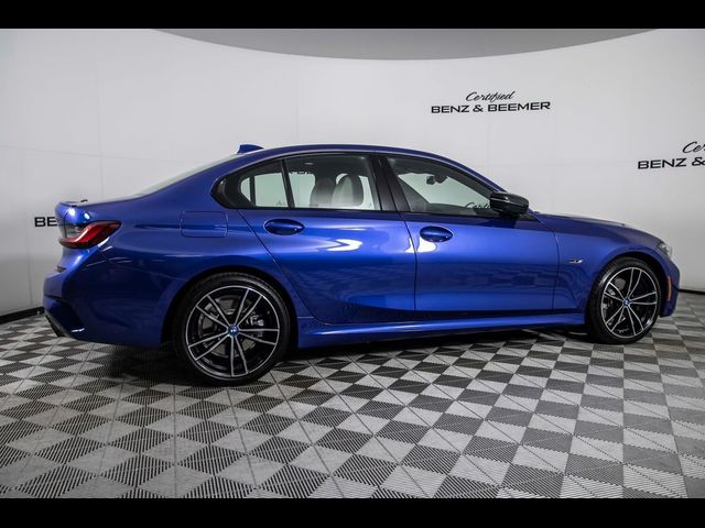 2022 BMW 3 Series 330e