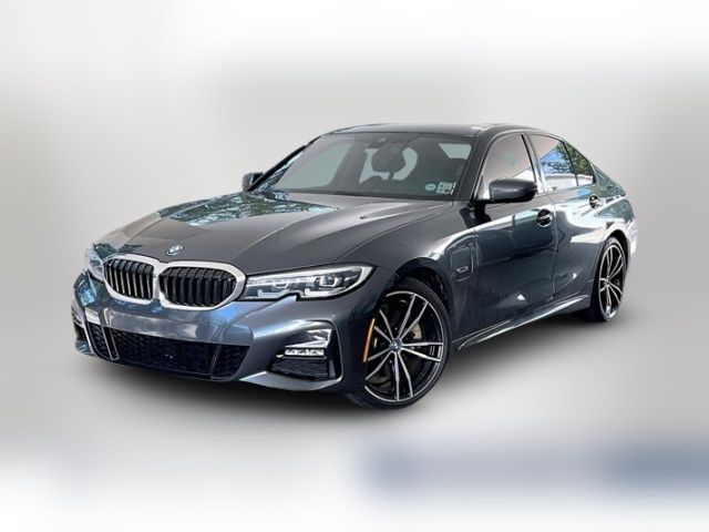 2022 BMW 3 Series 330e