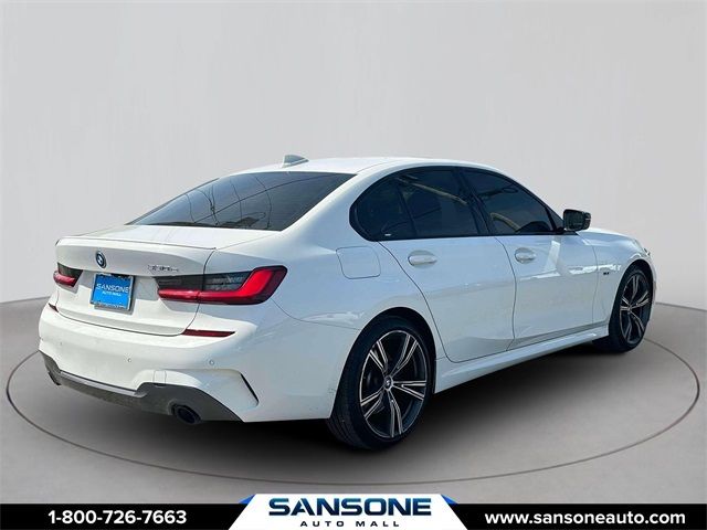 2022 BMW 3 Series 330e
