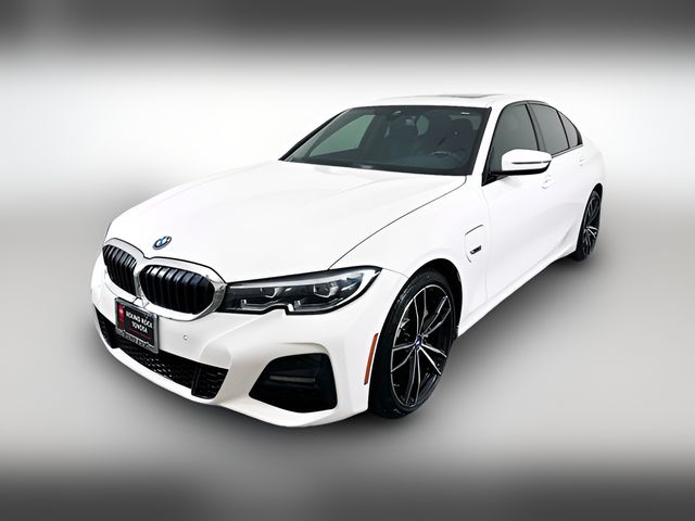 2022 BMW 3 Series 330e