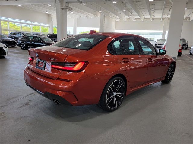 2022 BMW 3 Series 330e