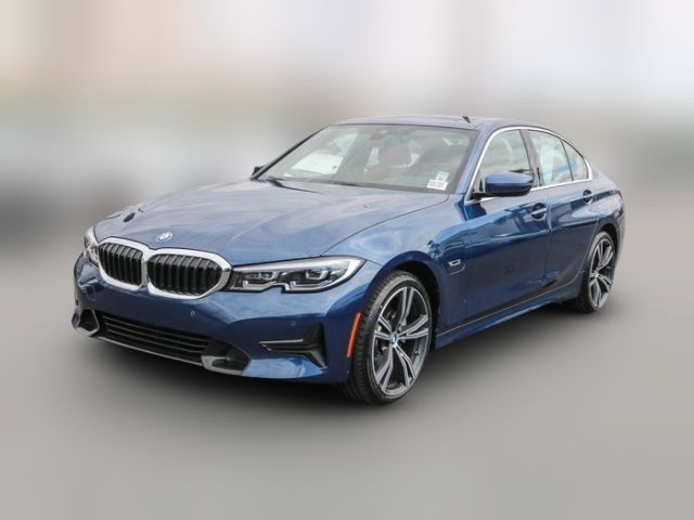 2022 BMW 3 Series 330e
