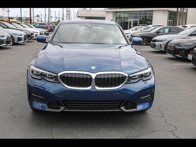 2022 BMW 3 Series 330e