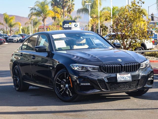 2022 BMW 3 Series 330e