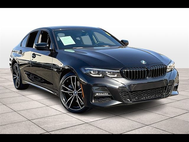 2022 BMW 3 Series 330e