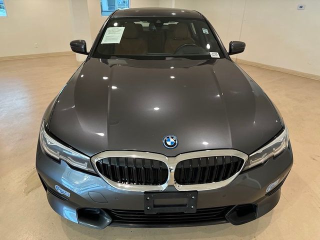 2022 BMW 3 Series 330e