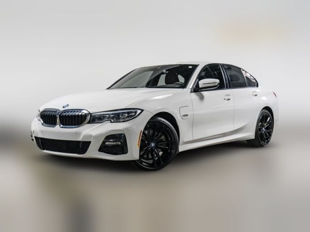 2022 BMW 3 Series 330e