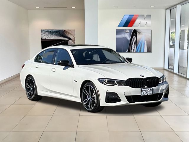 2022 BMW 3 Series 330e