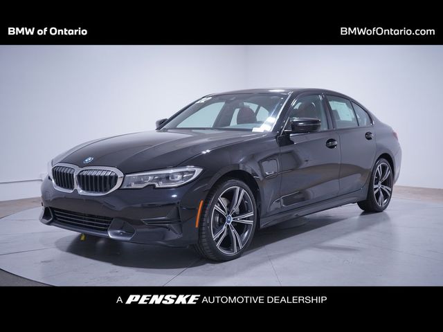 2022 BMW 3 Series 330e