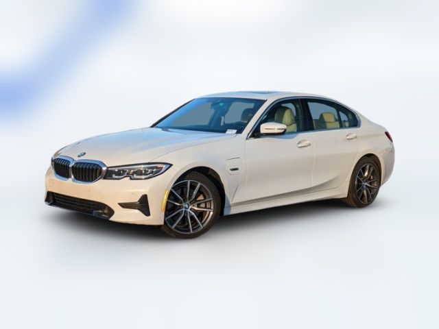 2022 BMW 3 Series 330e