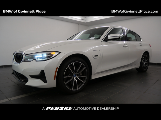 2022 BMW 3 Series 330e