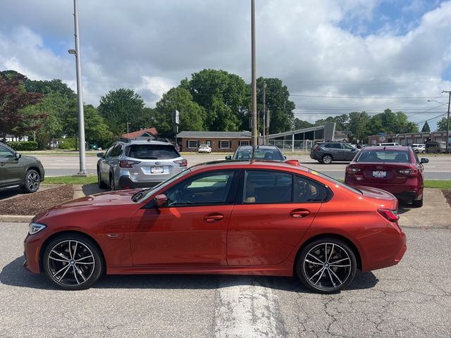 2022 BMW 3 Series 330e