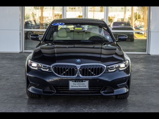 2022 BMW 3 Series 330e xDrive