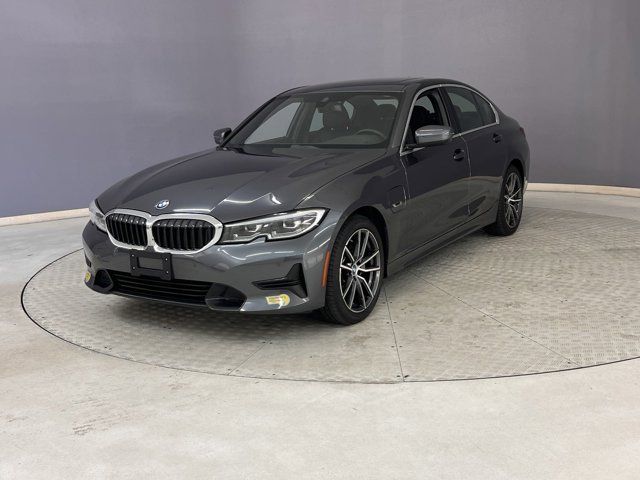 2022 BMW 3 Series 330e xDrive