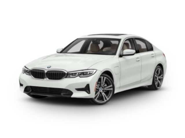 2022 BMW 3 Series 330e xDrive