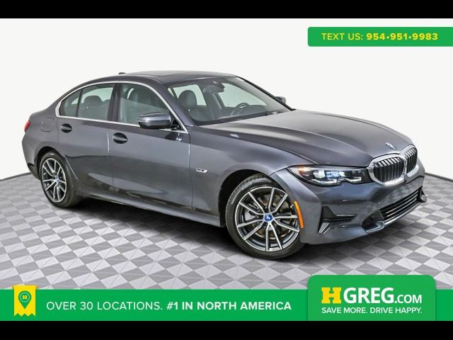 2022 BMW 3 Series 330e xDrive