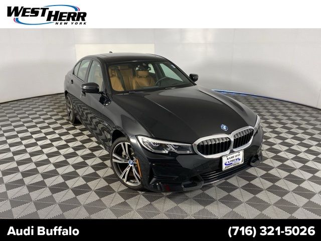 2022 BMW 3 Series 330e xDrive