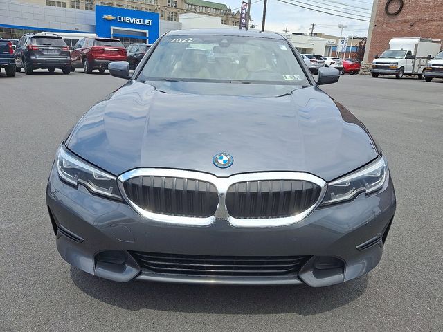 2022 BMW 3 Series 330e xDrive