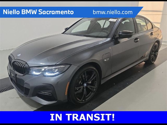 2022 BMW 3 Series 330e xDrive