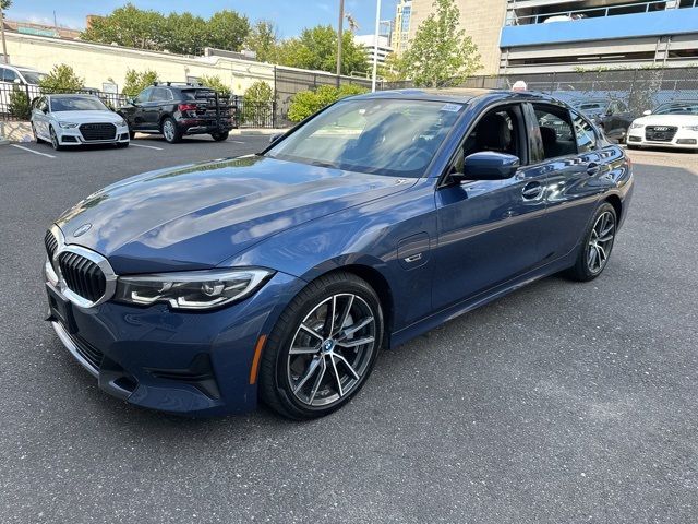 2022 BMW 3 Series 330e xDrive