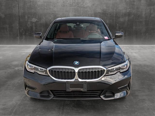 2022 BMW 3 Series 330e xDrive