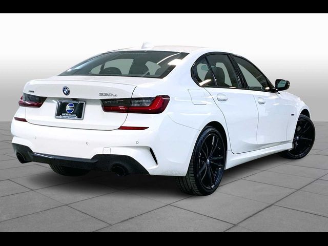 2022 BMW 3 Series 330e xDrive