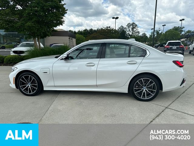 2022 BMW 3 Series 330e xDrive