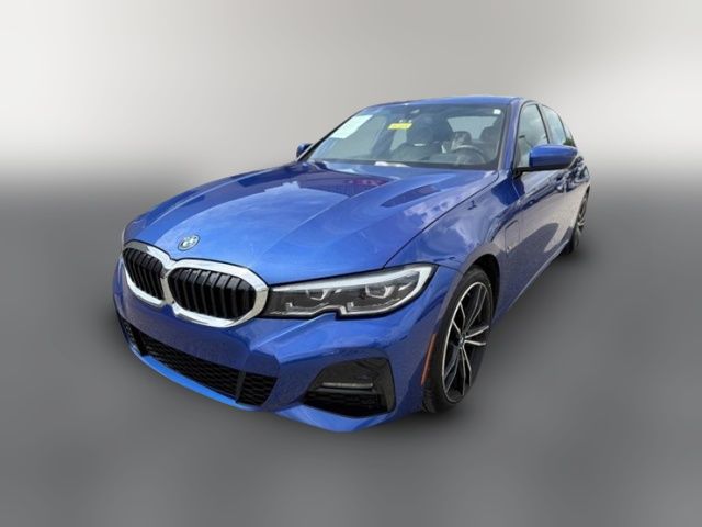 2022 BMW 3 Series 330e xDrive